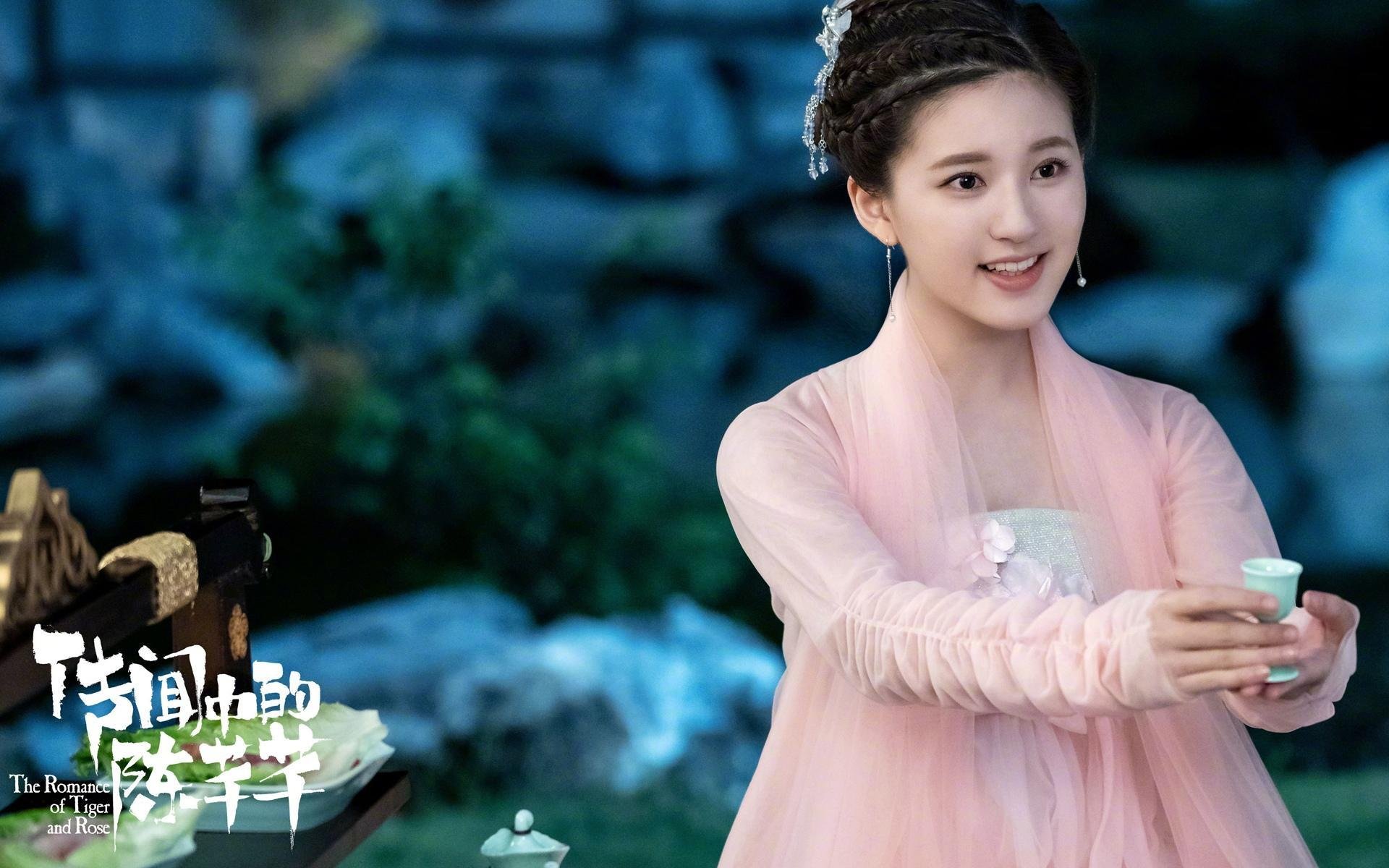 九游娱乐中心-“短柄墙球：高新区全民健身馆赛场，战术布局与精准出击的完美结合”