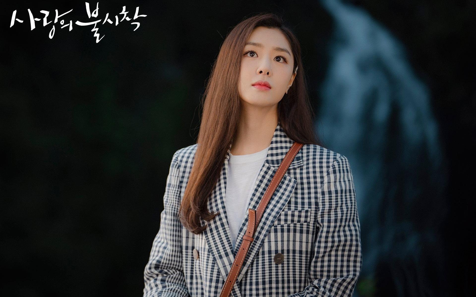 利物浦与切尔西战平,冠军争夺更加激烈